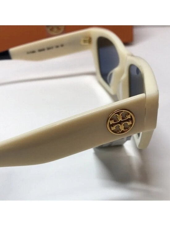 New Authentic Tory Burch TY7169U Sunglasses – Navy/Ivory Vintage Stripes main image 7